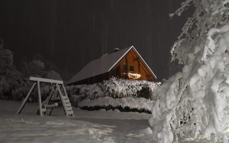 les-genets-1-sous-la-neige-2-scaled.jpg