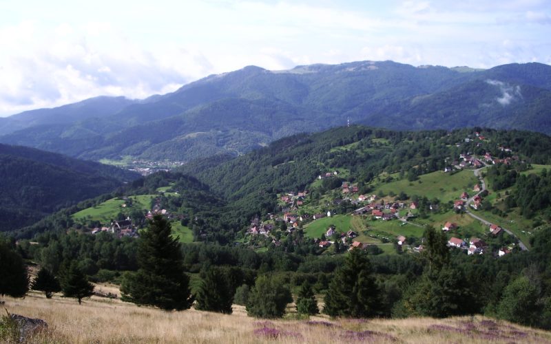 village-de-Geishouse.jpg